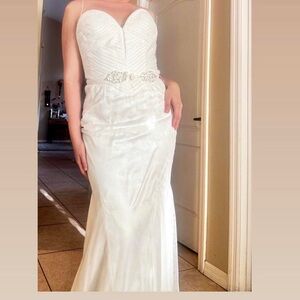 Jovani Mesh Fishtail Mermaid Sweetheart Ivory Gown with beaded belt size 14